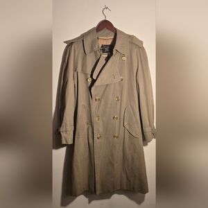 Burberry Vintage Beige Double-Breasted Trench Coat